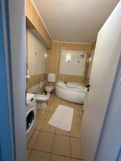 Class DeLuxe Apartments - 1