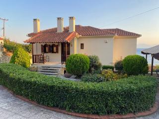 La Grande Maison,Lefokastro - Afissos - 0