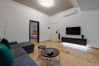 Top Location 1 Bedroom with Terrace - Sliema - 8