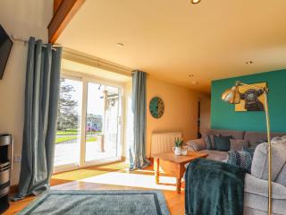 Barcud Cottage - 4