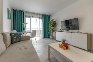 Newly reformed apartment with sea view and pool, near the beach, in Playa de Las Americas - Playa de las Américas - 0