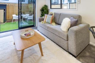 Inner City Luxury 2 Bedroom 2 Bathroom - 2