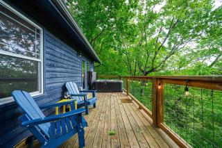 Chic private cabin w/ epic views & amenities! - Cove Creek Cascades - 8