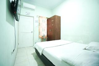 Mahkota Sivali near Soekarno Hatta Airport Mitra RedDoorz - Tangerang - 2