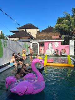 Pillow Inn Ubud - 2