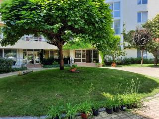 Central, 1 Bed Apt, 3* Yassen - 5