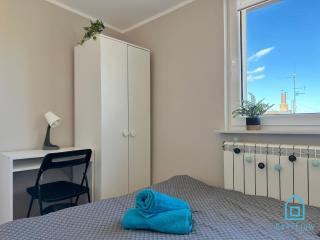 Van Gogh Room - 10 Minutes to Gdańsk Old Town & Sea - Gdańsk - 6