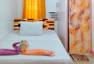 RedDoorz @ Jmalls Island Tourist Inn Dinagat Island - Odok - 5