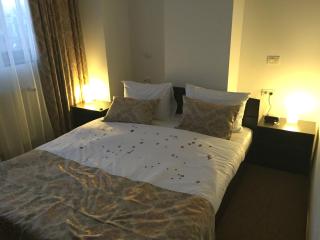 Uni88 Apart Hotel - 5