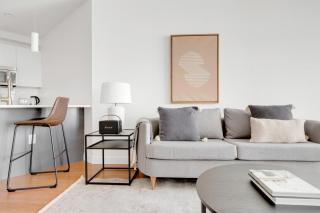 Downtown 1BR w Gym WD nr S Station BOS-621 - 9
