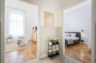 Atmos Glare Apartment - 1