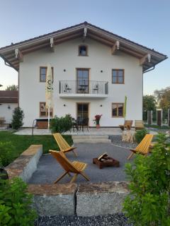 Ferienwohnungen Schneckenhausen - Pittenhart - 0