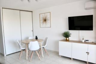 Port-Fréjus, LE CONSUL, appartement 2 pièces climatisé, terrasse & parking - Fréjus - 5