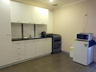 Quiet 2 bedroom farm house - Tamborine - 5