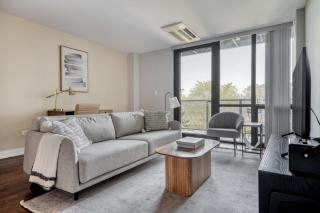 Edgewater 2br nr Lake Michigan CHI-925 - Chicago - 0
