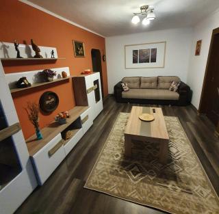Casa & Julieta - Tecuci - 9