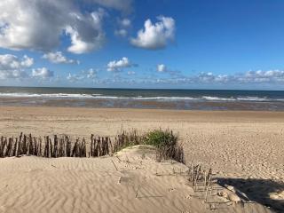 Oostende luxury seaview studio - large terrace- swimming pool - parking - Ostend - 4