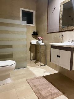Cozy 4 bedroom villa - Dubai - 2