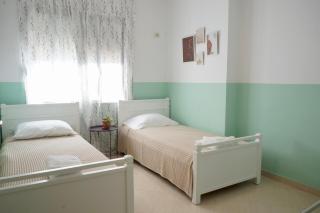 Lovely 2 bedroom condo with free parking - Vlorë - 3