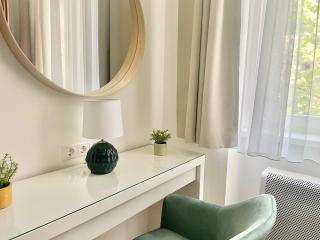 Design Luxury Asboth #FreePrkng - Budapest - 8