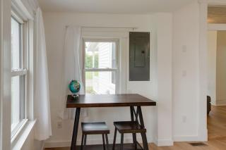 Modern Family Home in Mason with Backyard and Fire Pit - Mason - 4