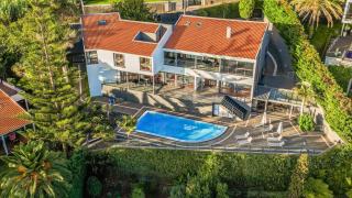Ample villa with pool and gorgeous ocean view - 9