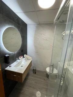 Hostal Calderón de la Barca - 8