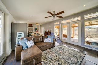 Lake-View Republic Cabin with Boat Launches! - Republic - 5