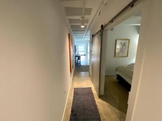 State Street Retreat - 3