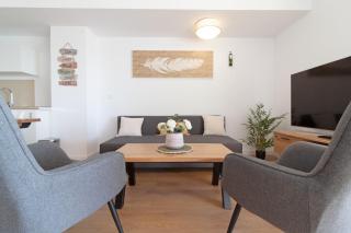 Global Vacacional, Apartamento de 2 habitaciones con terraza y vistas al mar - 2