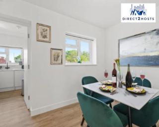 Three Bedroom Beautiful & Comfy Acton Gem Apartment by Direct2hosts With King Beds & Free Parking! - London - 8