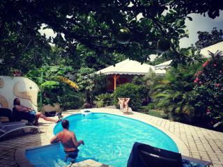 Bungalows du Soleil - Piscine Jardin Fleuri - Le Gosier - 3