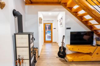 House "HISCA" With Private Terrace, BBQ, Fireplace, Sauna, Hot Tub - 1