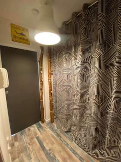 Charmant studio climatisé proche de la mer - 7