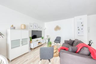 DisneyLand Paris Station 2min - 3