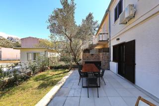 Hibis, No 1 - Starigrad-Paklenica - 4