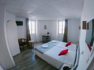 Le Petit Hôtel - Biarritz - 5