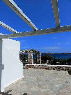 Cycladic seaside studio - 0