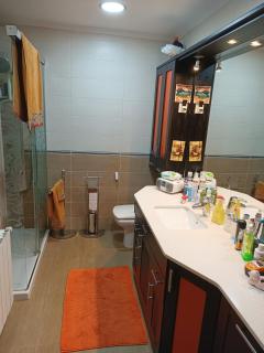 Karmelo junto al metro - Bilbau - 1