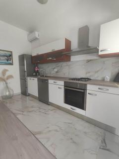 Apartmani M& I - Trogir - 9