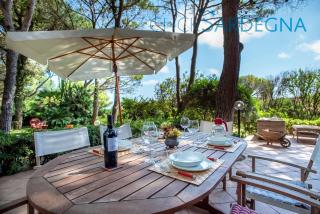 Villa right on the beach a Santa Margherita di Pula for 12 people - 1