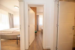 N&N Lux Guest house - Bar - 9