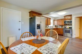 Pueblo House by Riverwalk, 2 Miles to Fairgrounds! - Pueblo - 8
