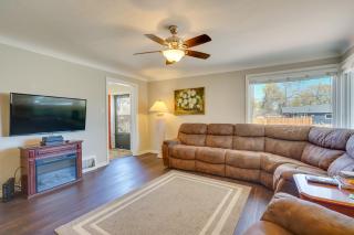 Pueblo House by Riverwalk, 2 Miles to Fairgrounds! - Pueblo - 6