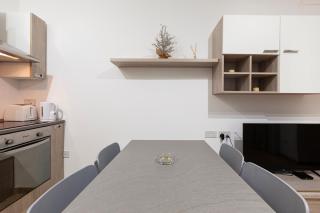 Designer HOME with COMFY SOFA in central Valletta by 360 Estates - La Valletta - 8