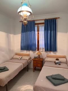 APJ Emperadores Apartment with swimming pool, 100 m from beach La Mata - 4