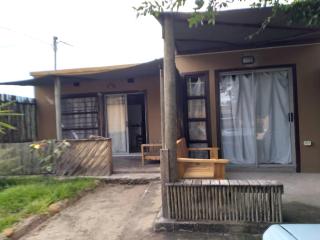 Kadavu Accommodations - Maun - 2