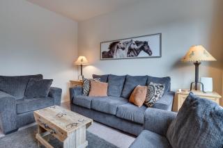 Charming Redmond Townhome with Resort Amenities - Redmond - 7