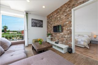 Charming Apartment Ines - 8