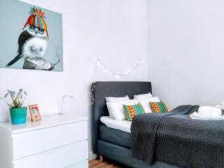 Central 2 bedroom flat for families & calm guests - Berlino - 2